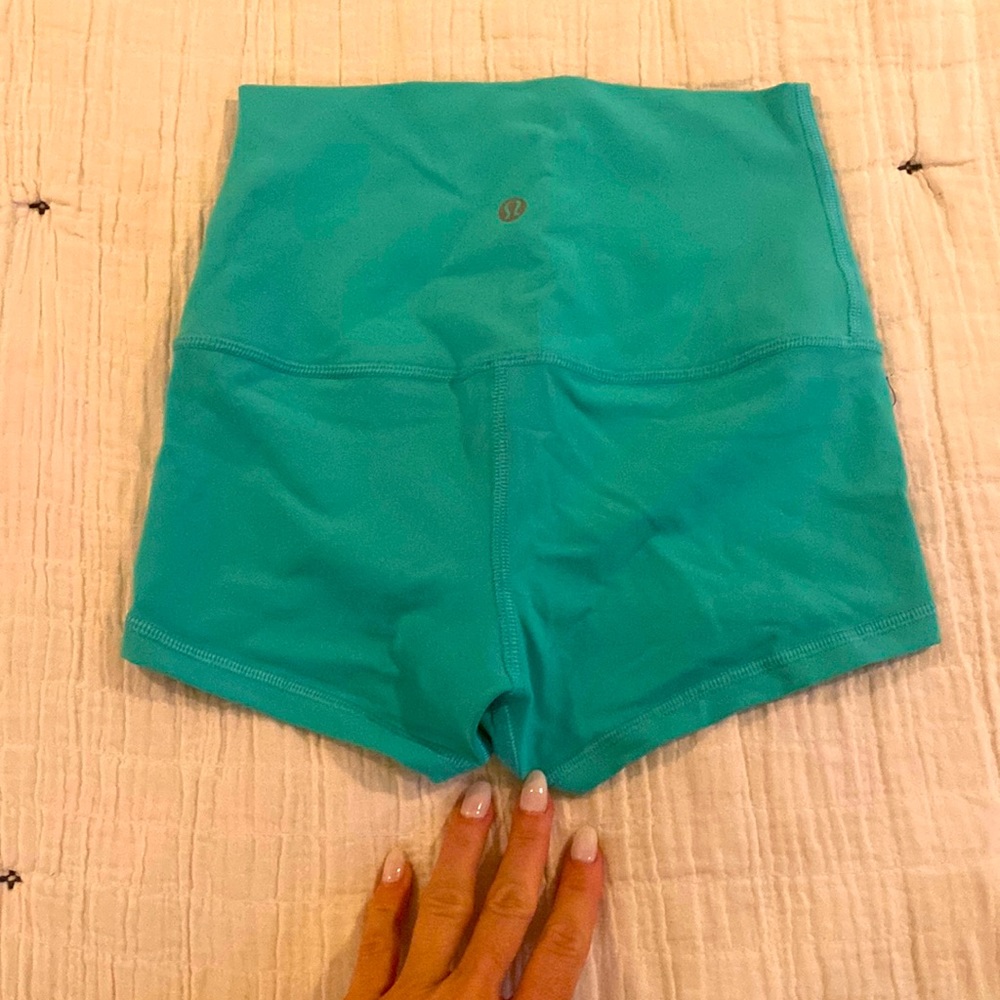 Size 2 lululemon turquoise shorts